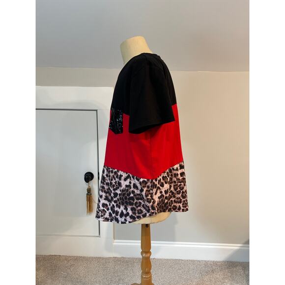 Red Black and Animal Print Tee Shirt 18W - Picture 2 of 5